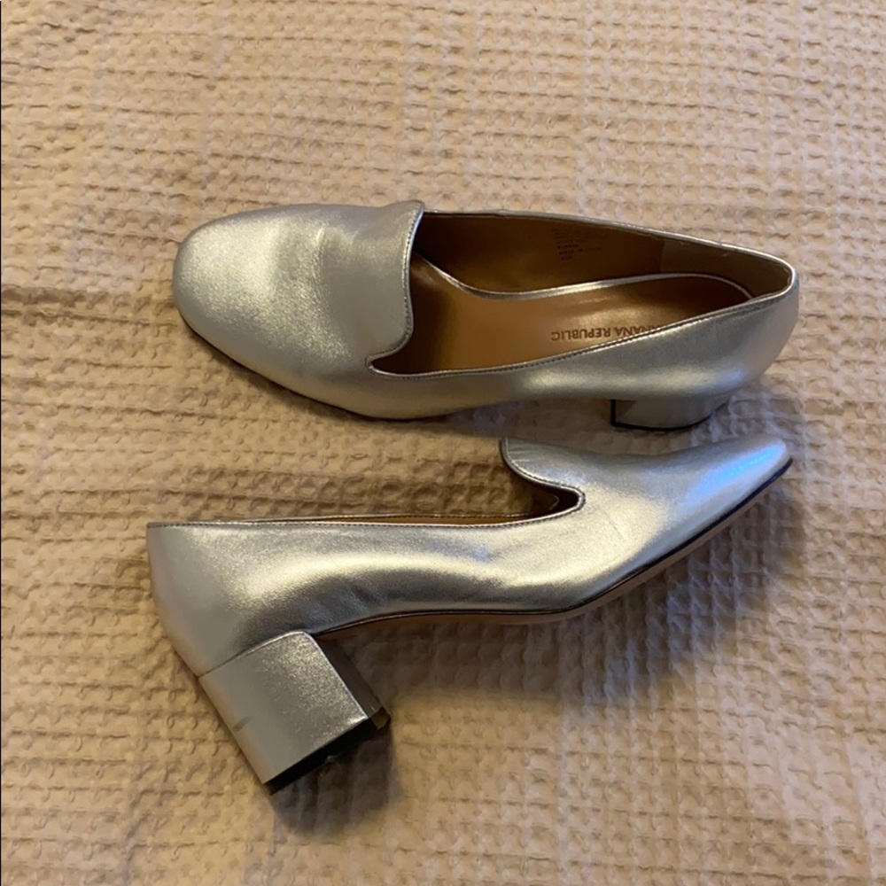 Silver oxfords